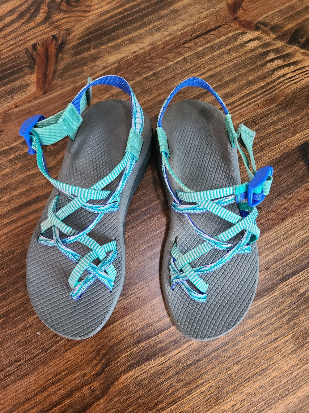 Chaco Teal and Blue Strappy Sport Sandals